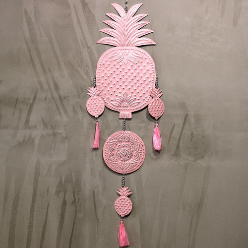 Mobile Décoratif en Aluminium – Ananas