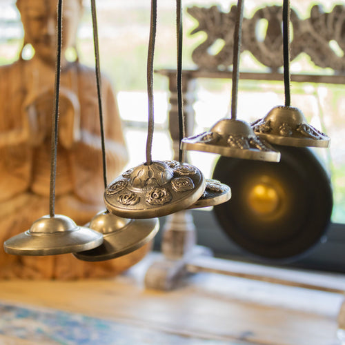Cymbales Tingsha Tibétaines en Laiton – Symboles Porte-Bonheur