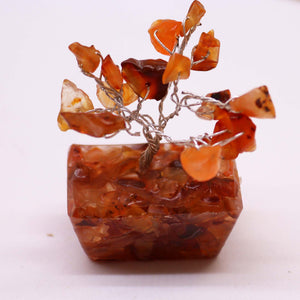 Mini Arbre de Cristaux sur Socle en Orgonite – Cornaline (15 pierres)