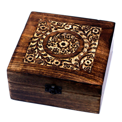 Boîte de Rangement Aromathérapie en Manguier Sculpté – Motif Floral (25 flacons)