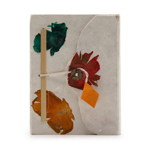 Carnet Lokta Moyen à Fermoir Bouton 15 x 12 cm – 45 feuillets – Motif Floral Himalayen