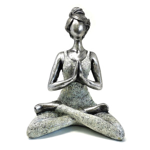 Statuette Yoga en Résine 24 cm – Argent & Blanc