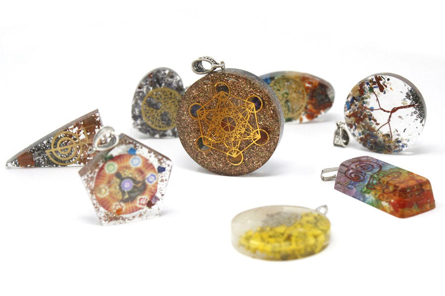 Pendentif Orgonite Énergétique – Mandala Pierre Verte
